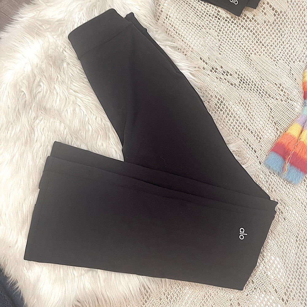 Alo yoga pants - Airbrush High-Waist Flutter Legging
